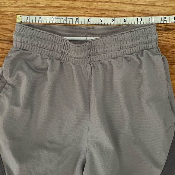Nike Shorts Gray with White Size Small Basketball Dri Fit - Picture 6 of 6